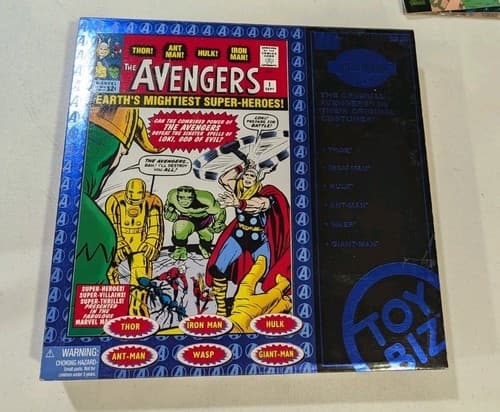 Marvel Collector Editions THE AVENGERS Figures Box Set 1999 Toy Biz Open Box